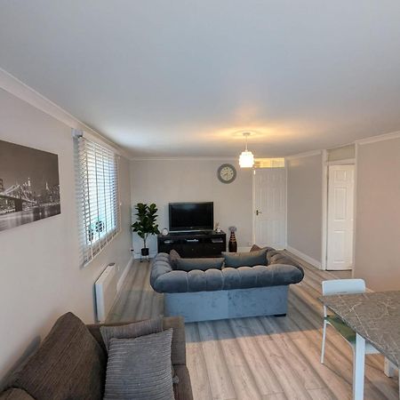 A&A Apartment Basildon Nevendon Ngoại thất bức ảnh