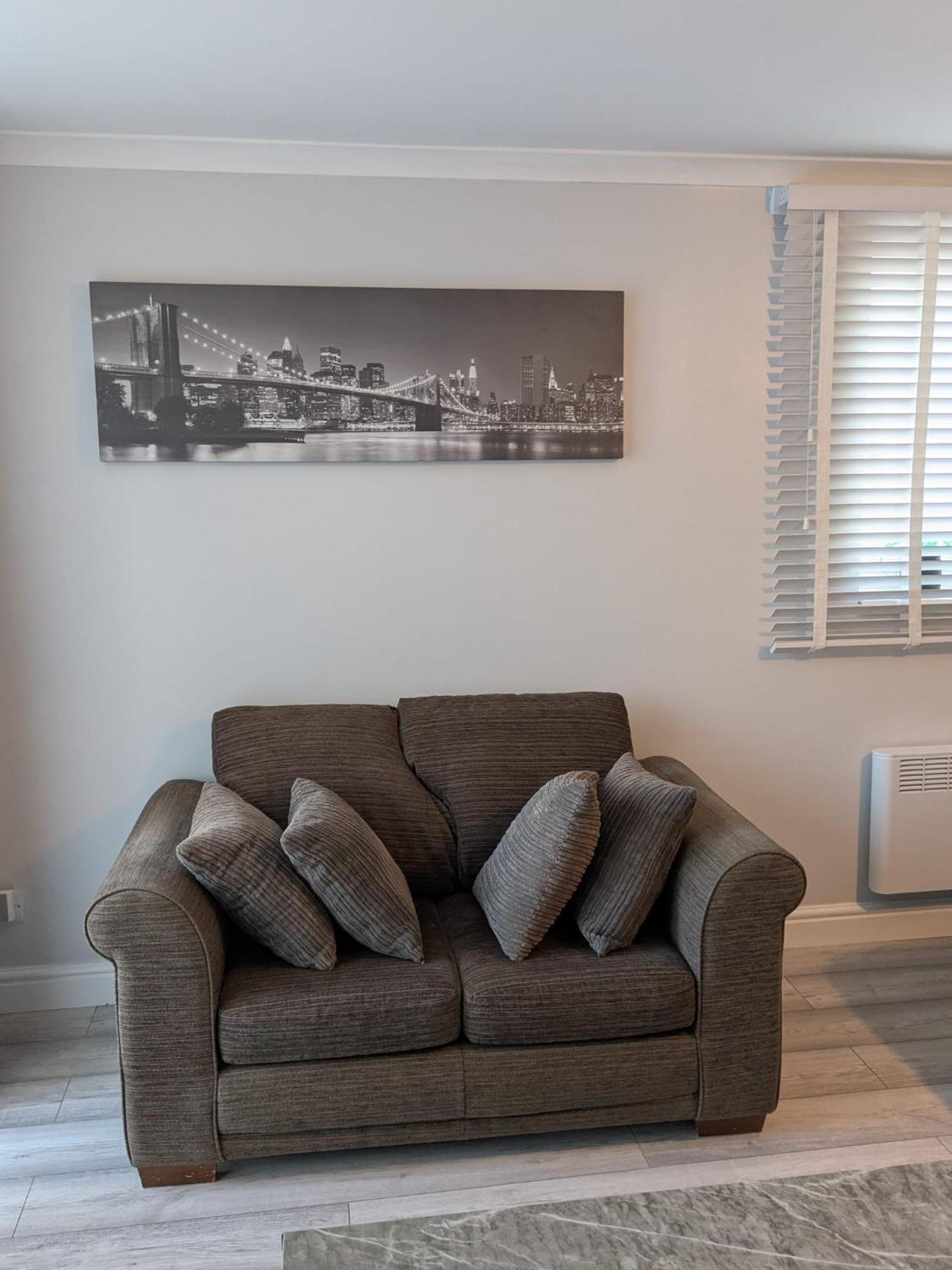 A&A Apartment Basildon Nevendon Ngoại thất bức ảnh
