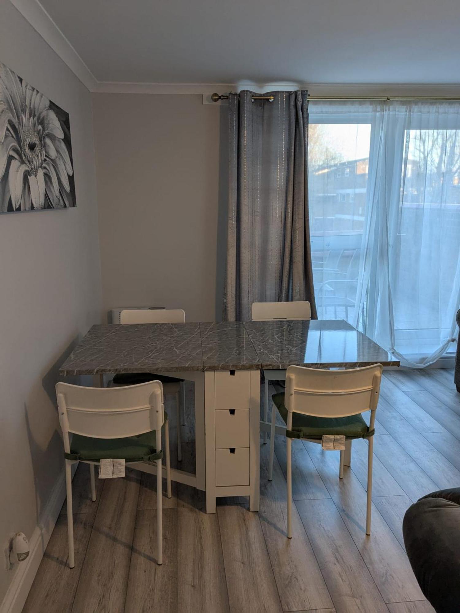 A&A Apartment Basildon Nevendon Ngoại thất bức ảnh